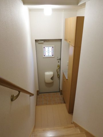 ガーデン　ハウス　緑丘Ｄの玄関