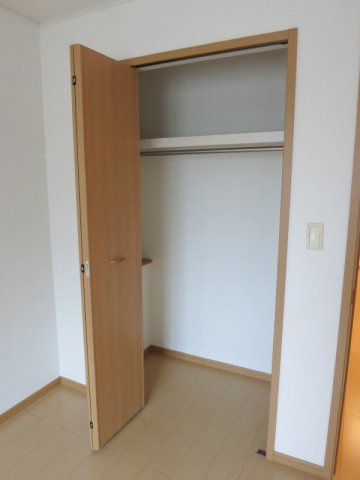 ガーデン　ハウス　緑丘Ｄの収納