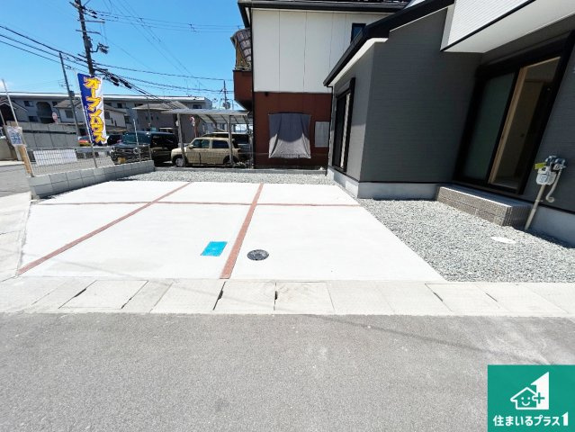 1(土)2(日)現地説明会　天理市指柳町の駐車場|並列2台駐車可能！ゆとりの駐車スペースで車庫入れもスムーズ！