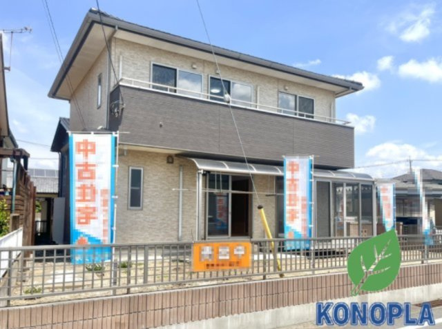 【中古戸建】伊勢崎市長沼町の外観|■外観｜ここから始まる「日常」はご家族にとってかけがえのない時間となります。少しでも豊かに、快適に。