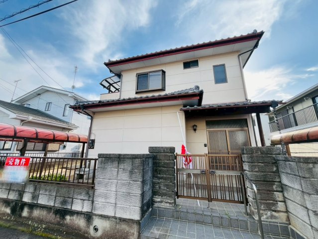 筑西市幸町三丁目 リフォーム物件　の外観|納戸付き、収納充実の間取りのお家です（＾＾）
2026年4月撮影