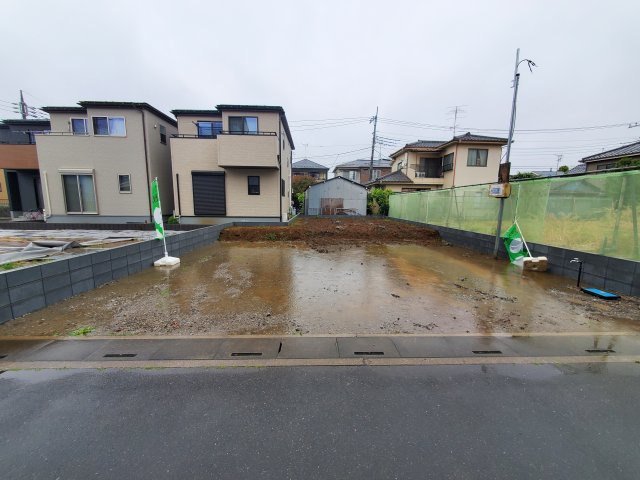 八潮市　古新田　新築戸建　全1棟