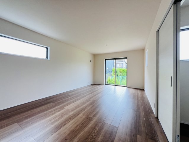 武豊町東大高本田5番48、5番46『仲介手数料無料』新築一戸建て・建売の居間・リビング