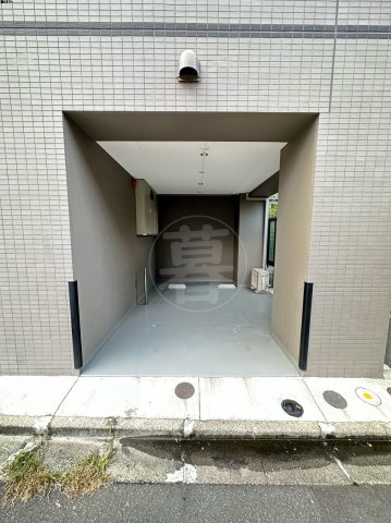 プレール・ドゥーク新丸子のエントランス