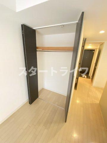 大阪市淀川区東三国５丁目の賃貸マンションの収納