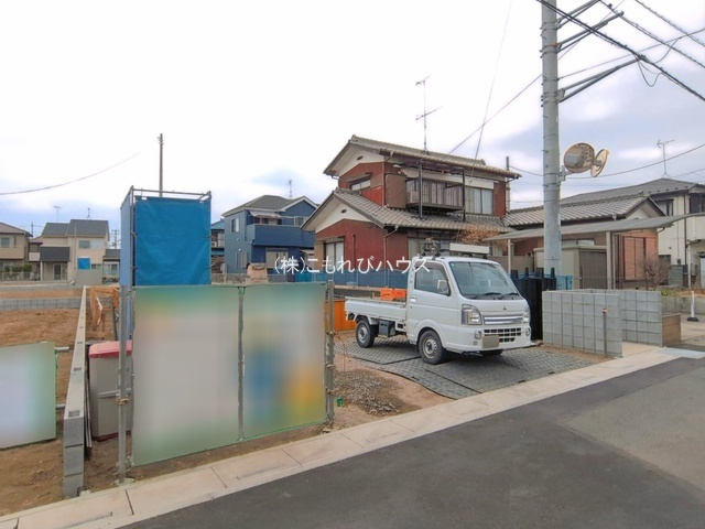 鴻巣市松原3丁目　新築一戸建て　（9区画）　05の前面道路含む現地写真|3/25撮影