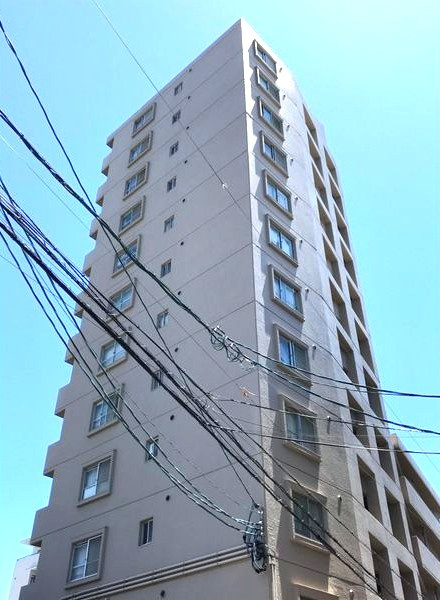 サンメゾン植田の外観