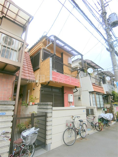 リプロンビギン蒲田24の外観