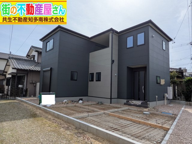 リーブルガーデン半田市成岩東町