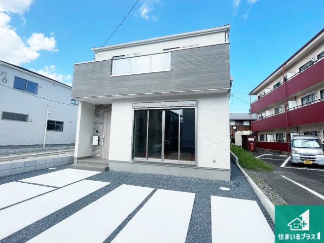 草津市川原　第2期　新築一戸建ての外観|周辺は落ち着いた街並みの住宅地！子育てがしやすい住環境です！まだ未完成ですが、現地でしかわからない事もございます。是非一度ご覧ください。
