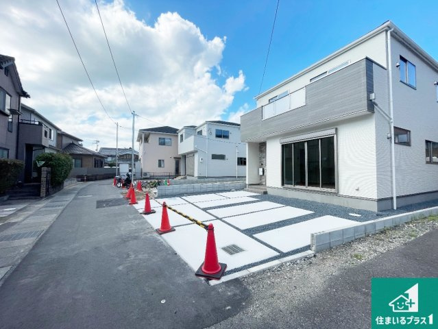 草津市川原　第2期　新築一戸建ての外観|流行に左右されないシンプルな外観！流行に左右されないシンプルな外観！