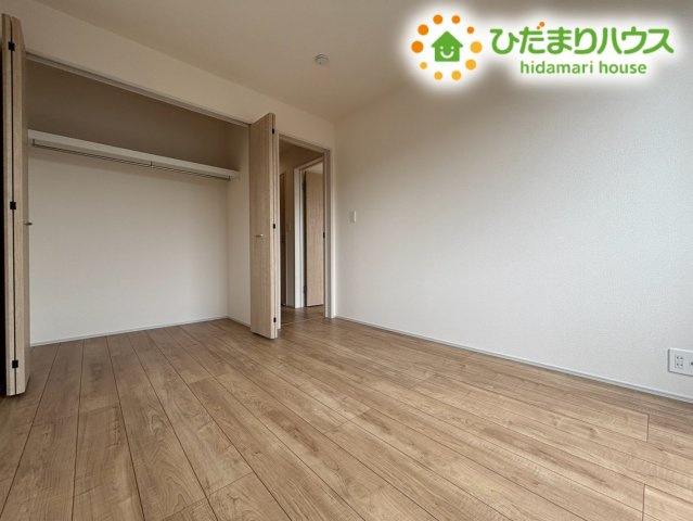 本庄市小島南1丁目　新築一戸建て　ブルーミングガーデン　02の収納