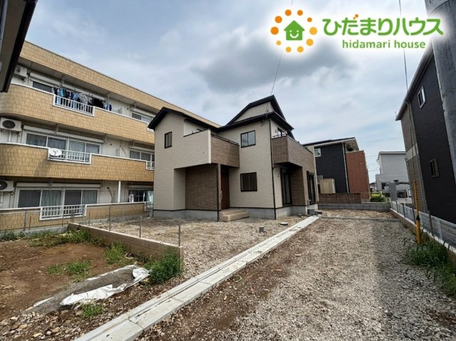 本庄市小島南1丁目　新築一戸建て　ブルーミングガーデン　02の外観