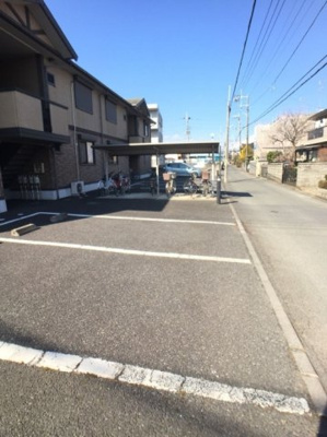 【駐車場】 | エスポワールイノウエ2