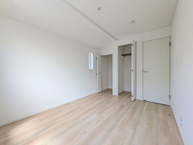 八王子市　小宮町　新築一戸建て　２４期の収納|～全室に収納があり便利です～