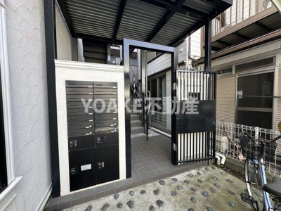 【エントランス】 | シュバルブラン