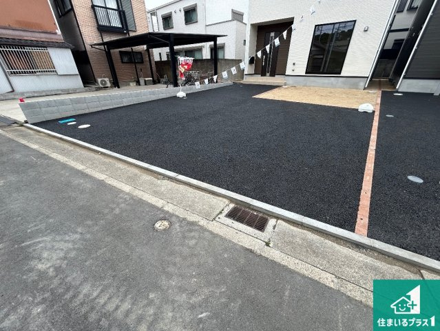 和歌山市塩屋　第4期　新築一戸建ての駐車場|駐車スペース！散水栓があるので、こまめに愛車を洗えます！