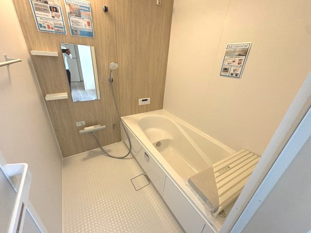 【浴室】 | 福岡市南区鶴田4丁目5期　3号棟（全3棟）【仲介手数料無料・0円】 | 現地写真。浴室です。