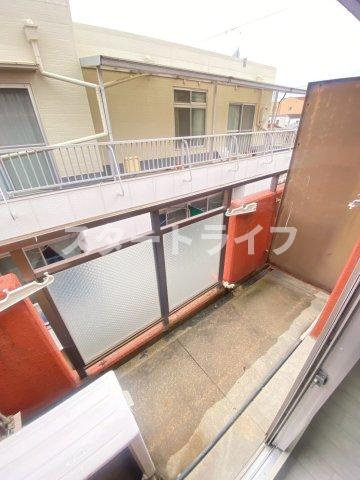 大阪市東淀川区相川２丁目の賃貸マンションのバルコニー