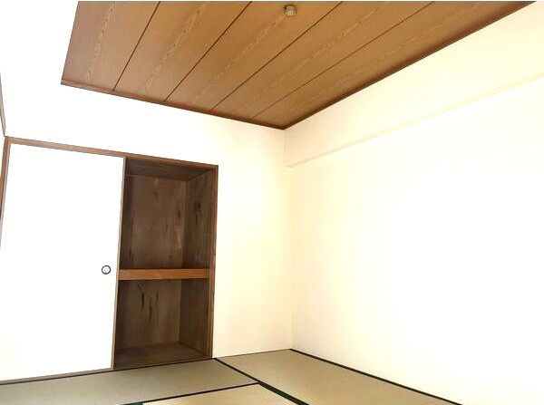 LONE STAR茶屋ヶ坂の収納