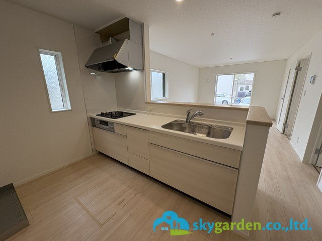 藤沢市城南第６（Ⅰ期）　新築戸建　全7棟4号棟のキッチン|使いやすいキッチンです