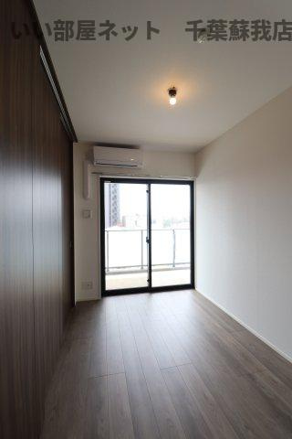 センチュリー千葉みなとの洋室|個人の部屋や寝室として使える洋室です