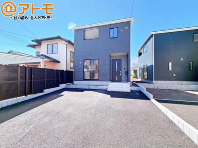 【駐車場】 | 沼津市西間門第10　新築一戸建て　3号棟 | ゆったりスペースで、駐車も楽ちん♪