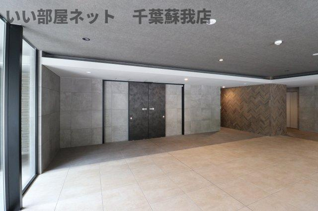 センチュリー千葉みなとのロビー|建物の内部です