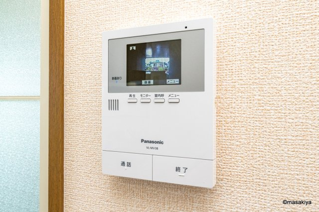 セントラルハイムのセキュリティ|室内写真は205号室のものです。色、仕様は異なります。