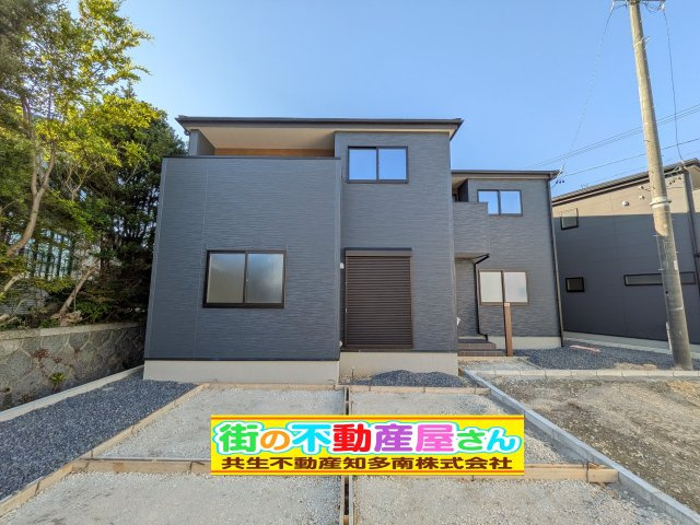 リーブルガーデン知多市岡田開戸　2号棟