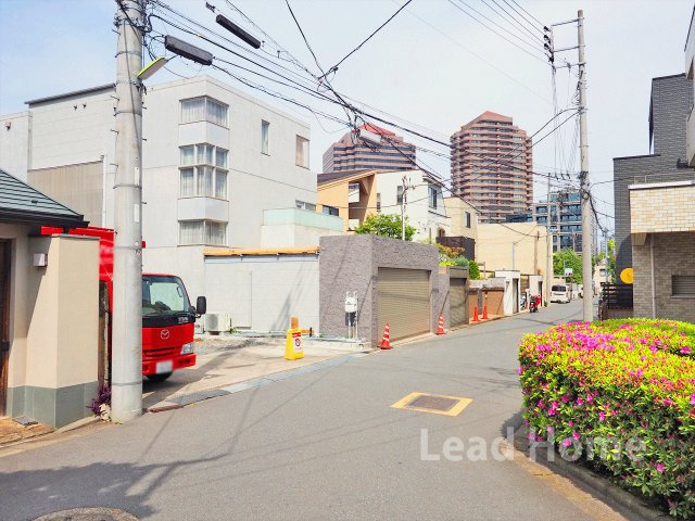 【その他】 | 秀和御殿山レジデンス | 前面道路
