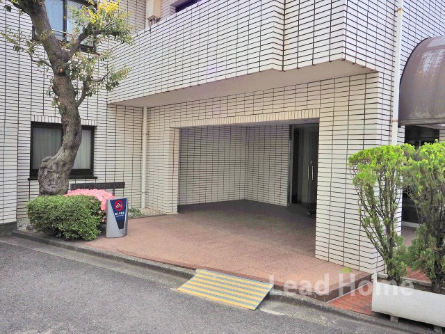 【エントランス】 | 秀和御殿山レジデンス