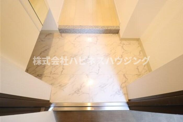 MurrayHill703の玄関