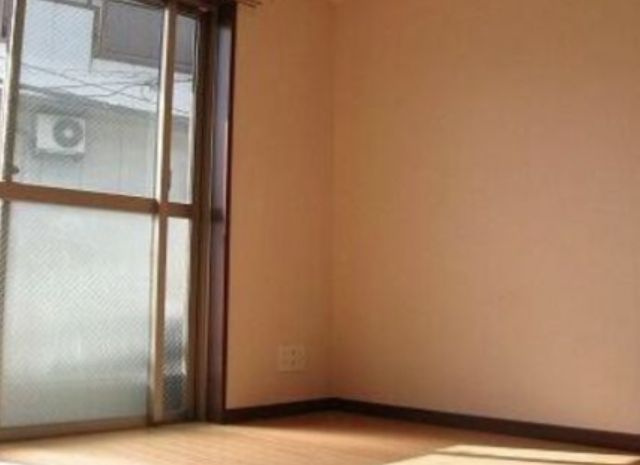 スパシエルクス中野野方の洋室