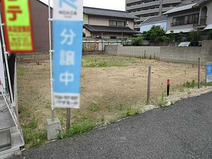 広島市東区牛田南１丁目の前面道路含む現地写真