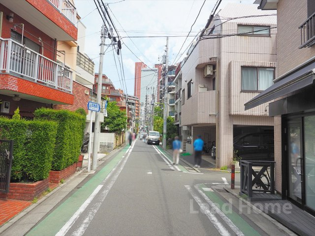 【前面道路含む現地写真】 | 世田谷区三軒茶屋2丁目