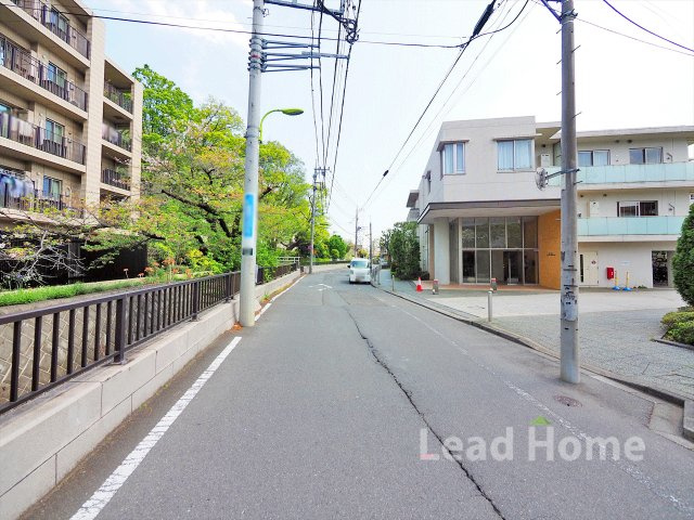 【その他】 | アールヴェール二子玉川 | 前面道路
