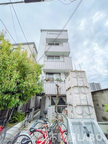シャトルハリマの外観