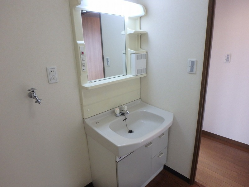 足立区梅田７丁目の賃貸マンション