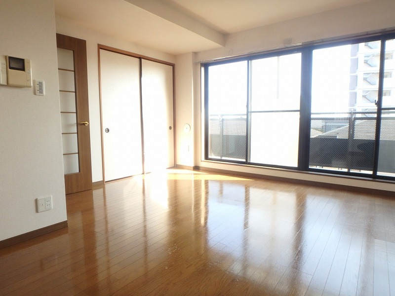 足立区梅田７丁目の賃貸マンション