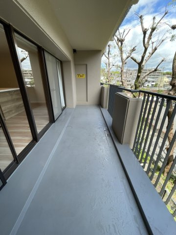 進和北楠アーバンライフのバルコニー