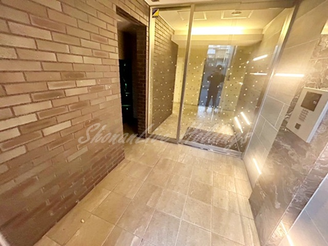 横浜市磯子区磯子３丁目の賃貸マンションのエントランス|オートロック完備♪