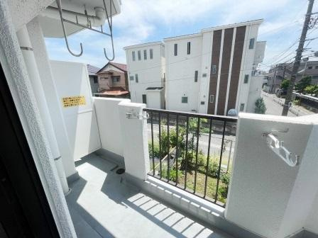 クレスト南浦和弐番館のバルコニー