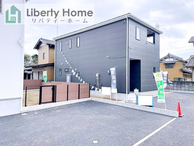 下妻市二本紀第2　2号棟　新築戸建