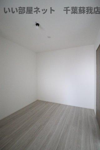 センチュリー千葉みなとの洋室|スタンダードな洋室です