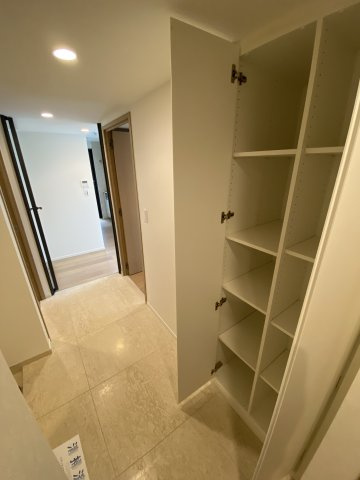 千代田区一番町の賃貸マンションの収納