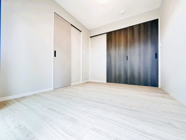 センチュリー西新井Ⅱの洋室|ドキドキの新生活も、安心してスタート。ぴったりの住まいを見つけませんか？クランディアが一緒に住まい選びをサポートします‼　まずは、お気軽にお問合せください　＃クランディア