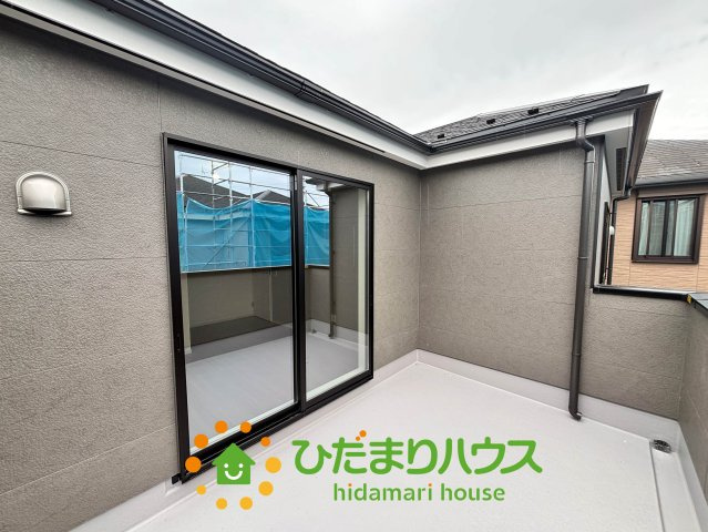 久喜市野久喜4期　新築一戸建て　02　リガーレのバルコニー|日当たりの良いバルコニーです！お洗濯物も気持ちよく乾きます♪