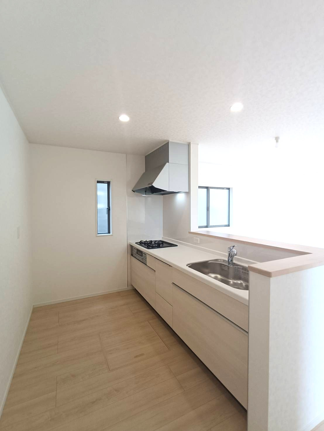 八潮市　南川崎　新築戸建　全11棟のキッチン|キッチンでお料理をお楽しみください