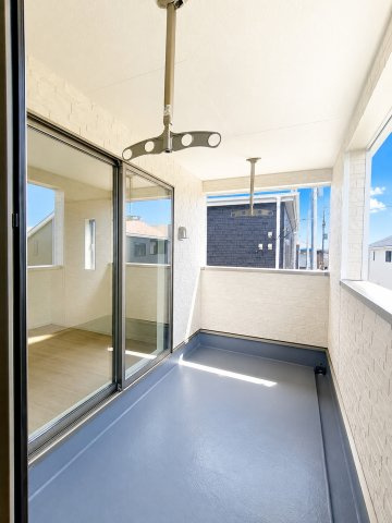 八潮市　南川崎　新築戸建　全11棟のバルコニー|お洗濯にも便利なバルコニー